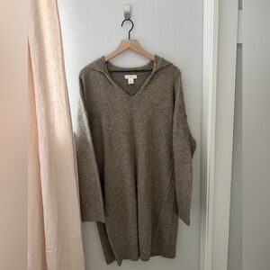 Women’s V-Neck Sweater Dress - Taupe
